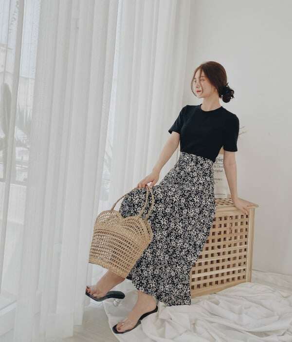 Cứ đến Hè, váy hoa lại hot: 4 mẫu giúp chị em mặc đẹp trong mọi hoàn cảnh, trẻ xinh như nữ chính ngôn tình - 11