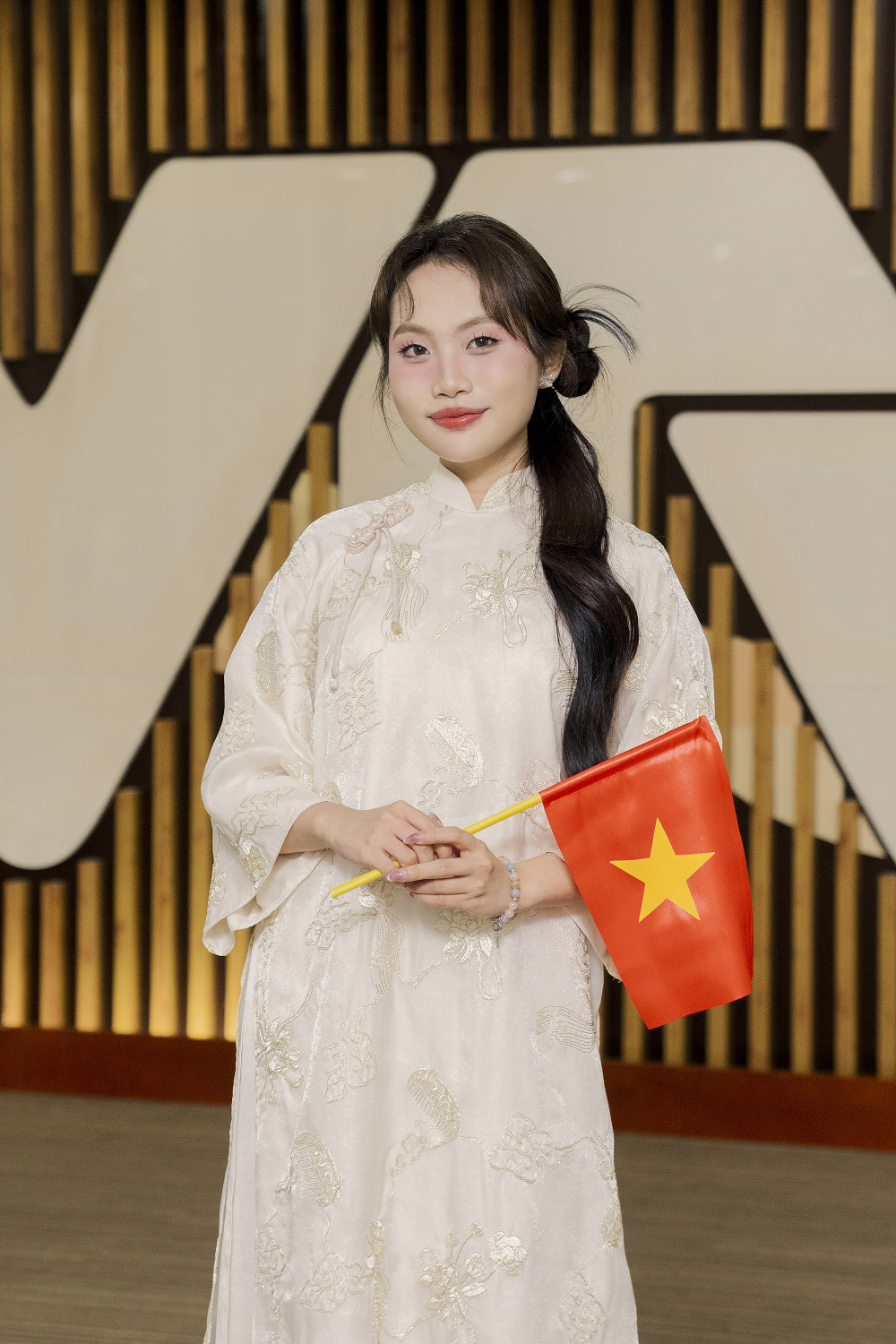 Nhan sắc 3 nữ ca sĩ tuổi Mùi được Trấn Thành nhắm cho phim Tết 2027, có người đẹp như thiên thần đảm bảo độ hot - 21