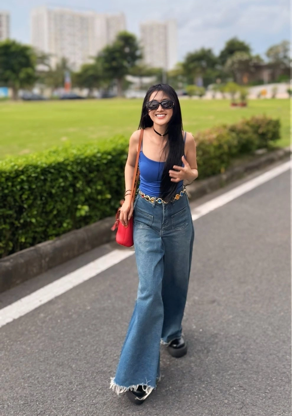 Các trang phục denim thường xuyên xuất hiện trong tủ đồ của Quỳnh Lam.