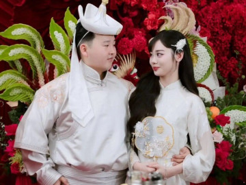 Thời trang - Trang phục chàng rể Mông Cổ gây chú ý ở lễ rước dâu Việt