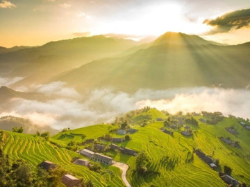 Cách Hà Nội 300Km Có Nơi Được Mệnh Danh Thiên Đường Giữa Lưng Chừng Mây, Với Danh Thắng Đẹp Như Cổ Tích