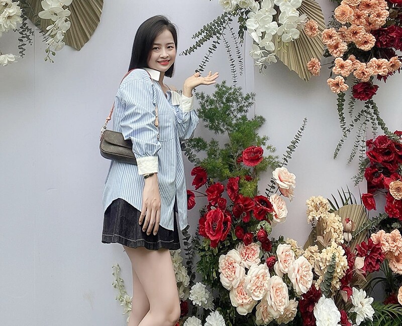 Dù bận bịu công việc nhưng chị Nguyệt Hà vẫn rất chăm chỉ vào bếp nấu ăn cho gia đình mỗi ngày. Với chị Hà, mâm cơm là sợi dây gắn kết tình cảm gia đình. Dưới đây là gợi ý 14 mâm cơm của nhà chị Hà, các bạn có thể tham khảo nhé!