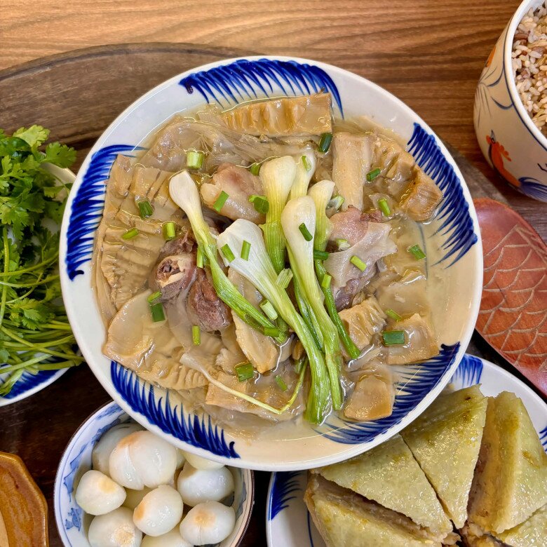 Hôm nay nấu gì: Cơm tối đậm đà với cá kho - 5