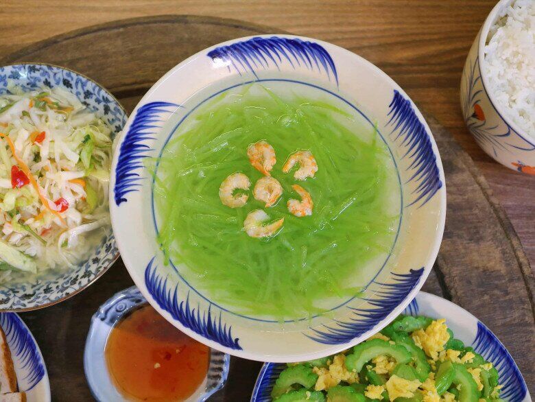 Hôm nay nấu gì: Bữa tối dân dã, ngon miệng chẳng hề ngán ngấy - 5