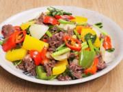 Bếp Eva - Xào thịt bò ngày Tết, nhớ phải làm thế này mới không bị dai khô, ăn miếng nào cũng mềm ngon già trẻ đều thích