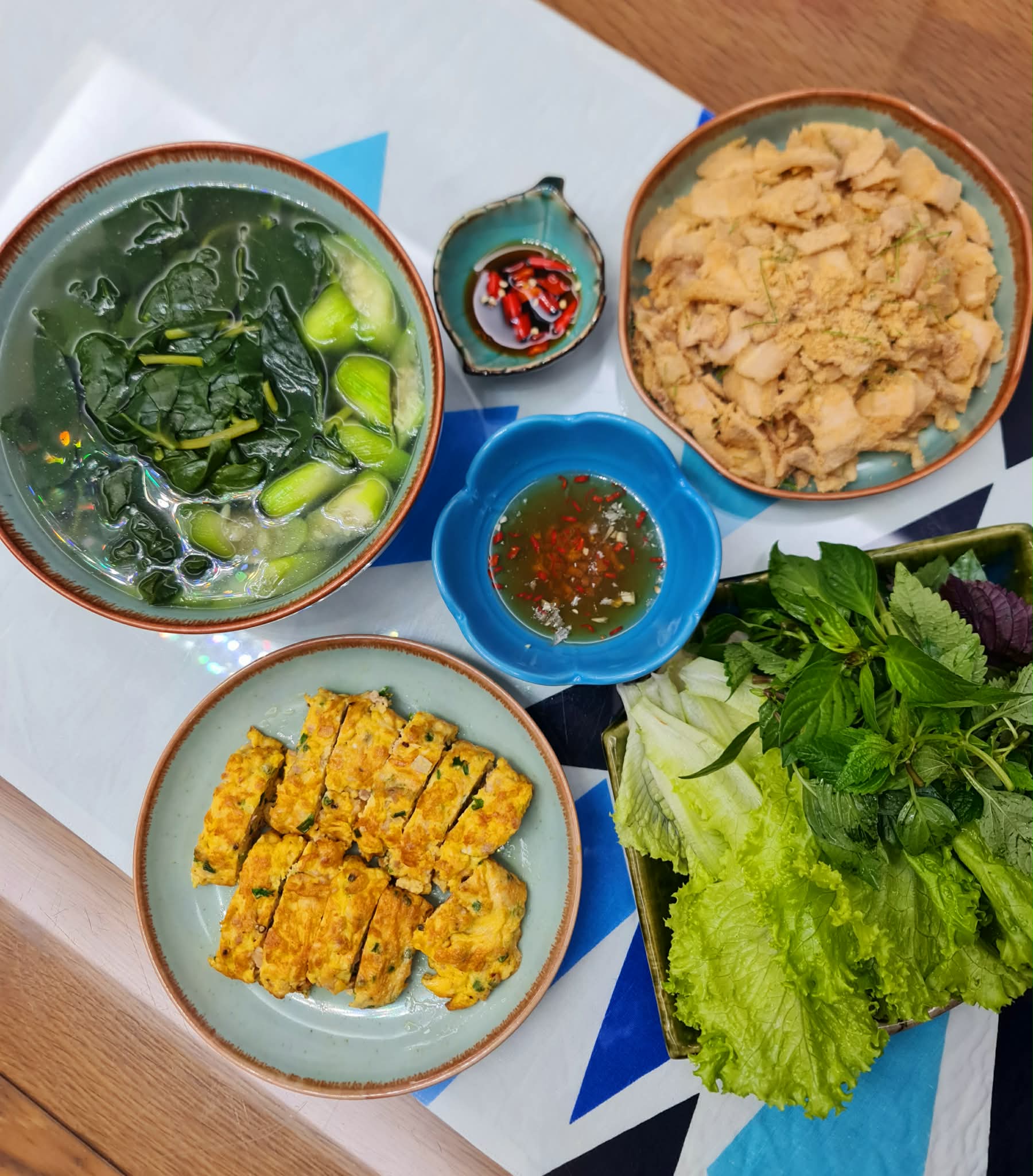 Mỗi ngày chỉ 45-60 phút vào bếp, 8X Hà Nội vẫn có amp;#34;cơm lành canh ngọtamp;#34;, chồng con khen nức lời - 6