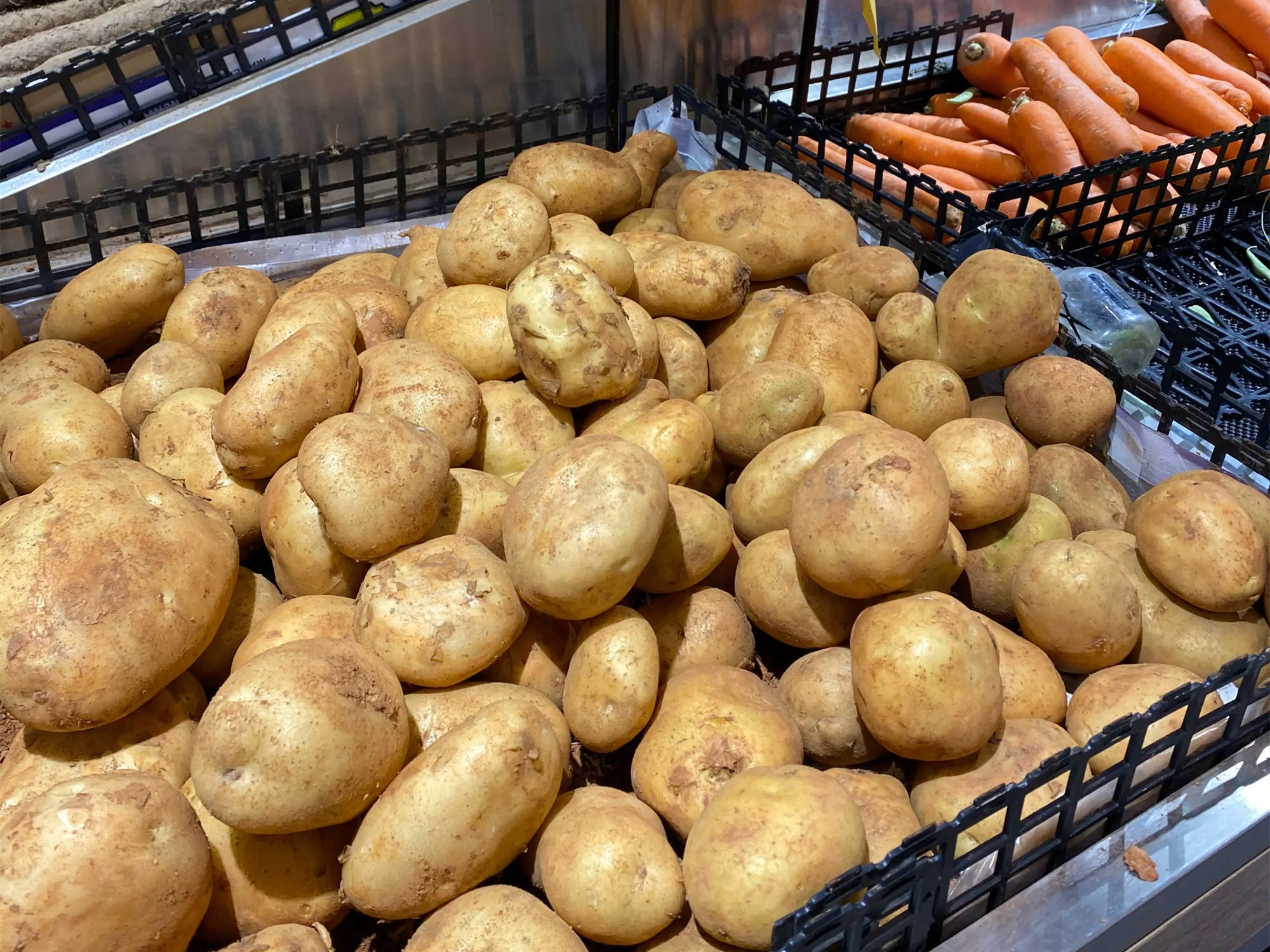 Mua khoai tây, đừng chỉ chọn theo kích cỡ; hãy phân biệt giữa khoai tây bở và khoai tây giòn, chọn sai món ăn mất ngon - 1