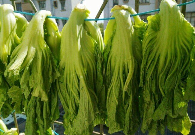 Muối dưa cải ngày Tết, học ngay điều này sau 2 ngày là có dưa ăn, mẻ nào cũng vàng ươm, không màng hay khú - 2