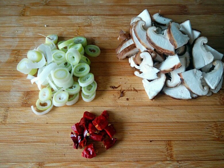 Quả này rẻ nhưng là kho dinh dưỡng, hỗ trợ tiêu hóa, tốt cho tim mạch, đem xào thập cẩm thế này cả nhà ngửi thấy tự động ra ăn cơm - 5