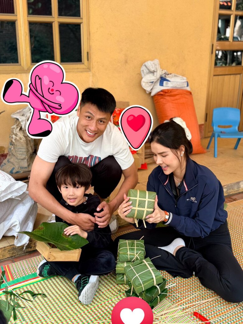 Sao Việt gói bánh chưng: NSND Trịnh Kim Chi nhảy múa bên nồi bánh, Minh Hằng amp;#34;gây bãoamp;#34; khi tự khen - 17