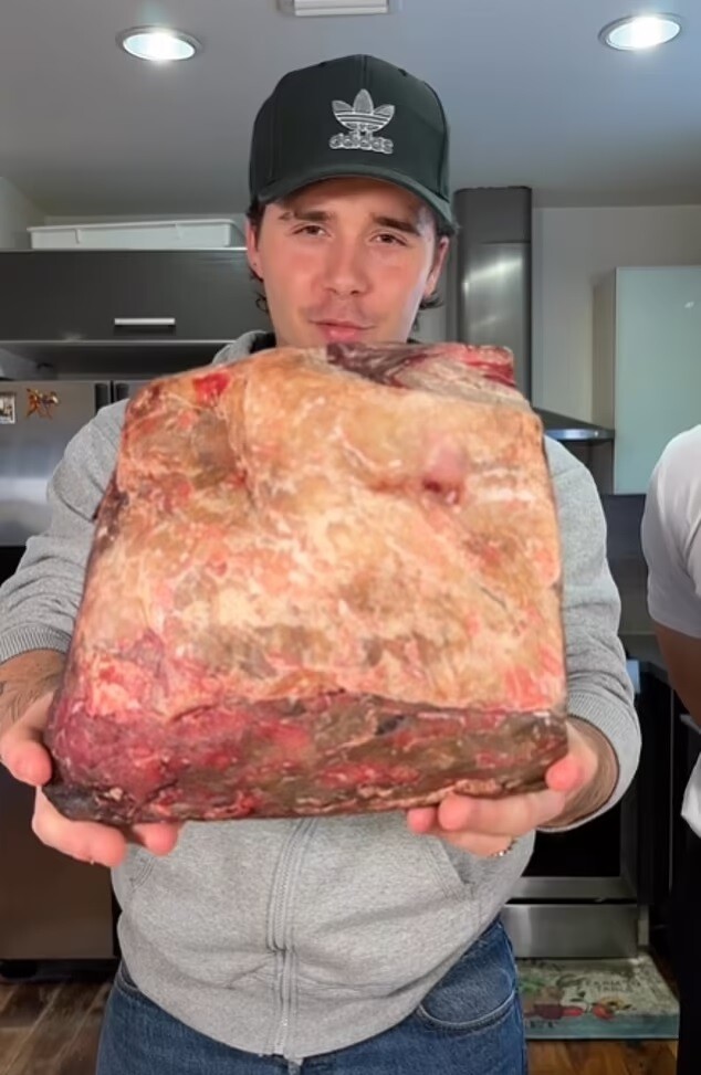 Sau ồn ào amp;#34;từ mặtamp;#34; bố mẹ, con trai Beckham quyết làm chồng đảm cho vợ nhà tỷ phú nhưng bị nói amp;#34;thảm họaamp;#34; - 11