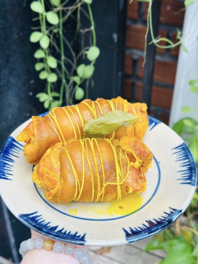 Tết làm bò tơ cuộn ủ muối chẳng khác gì amp;#34;vàng ròngamp;#34; trên mâm cỗ, khách đến nhà ai cũng hỏi công thức - 6