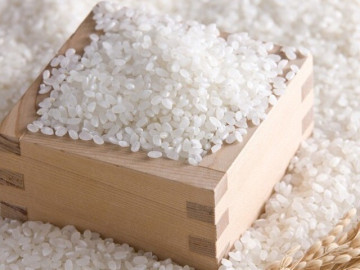 Bếp Eva - Gạo mua về hay bị mọt, nhét gói này vào để cả năm gạo vẫn thơm ngon, trắng dẻo chẳng lo gì