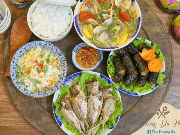 Bếp Eva - Hôm nay nấu gì: Bữa cơm đơn giản mà ngon, món canh chua này cực hấp dẫn