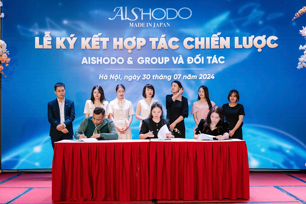 Bà Nguyễn Thị Nhung - Chủ tịch Hội đồng quản trị Miharu Beauty.