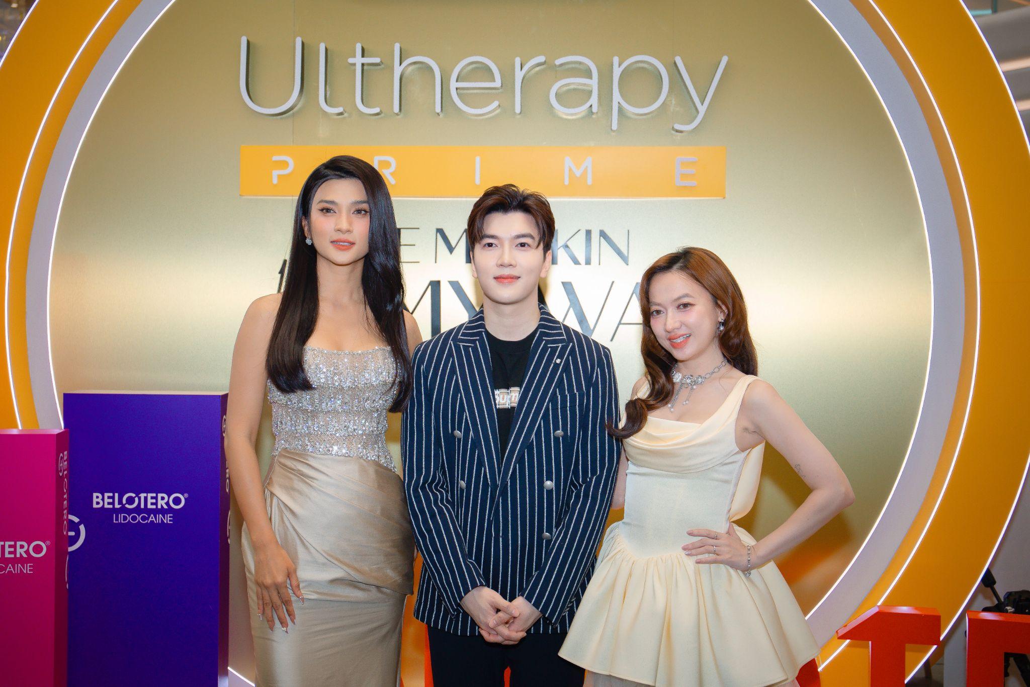 Bác sĩ Lê Tuấn Anh và hai khách mời - NSƯT Kim Tuyến và ca sĩ Xuân Nghi. Ảnh: AH