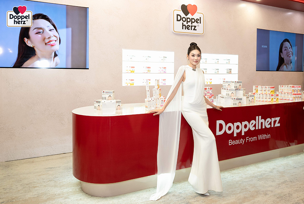 Á Hậu Hoàn Vũ Việt Nam Thảo Nhi Lê tại không gian check-in