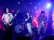 OST “Không Khoan Nhượng” của Bố Già Trở Lại : Rock metal gai góc cùng giọng ca Phương Thanh