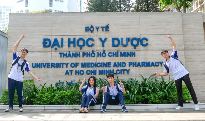 Đại học Y Dược TP HCM có điểm chuẩn đầu vào thuộc top đầu cả nước