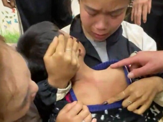 Học sinh lớp 1 bị nhốt trong lớp nhiều giờ sau khi tan học