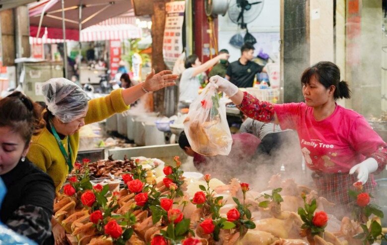 Gà cánh tiên là mặt hàng bán chạy dịp Tết