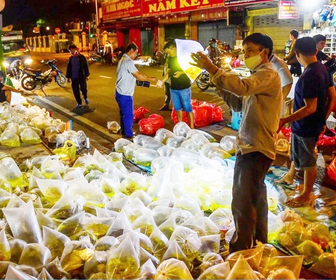 Chợ cá cảnh Lưu Xuân Tín nổi tiếng nhất TP.HCM