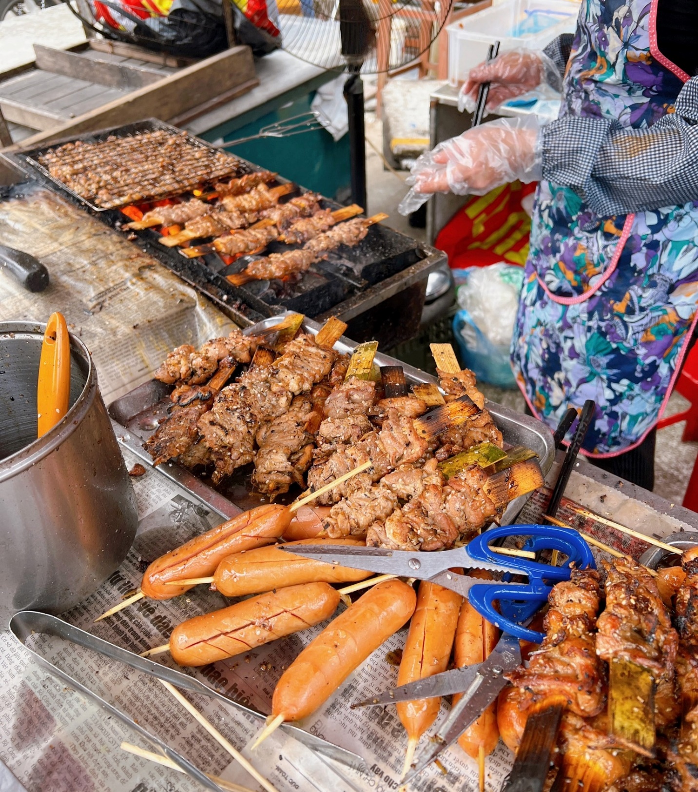 Tới chợ Cố Đạo, món gì cũng có, dạo một vòng là đủ món ngon no nê