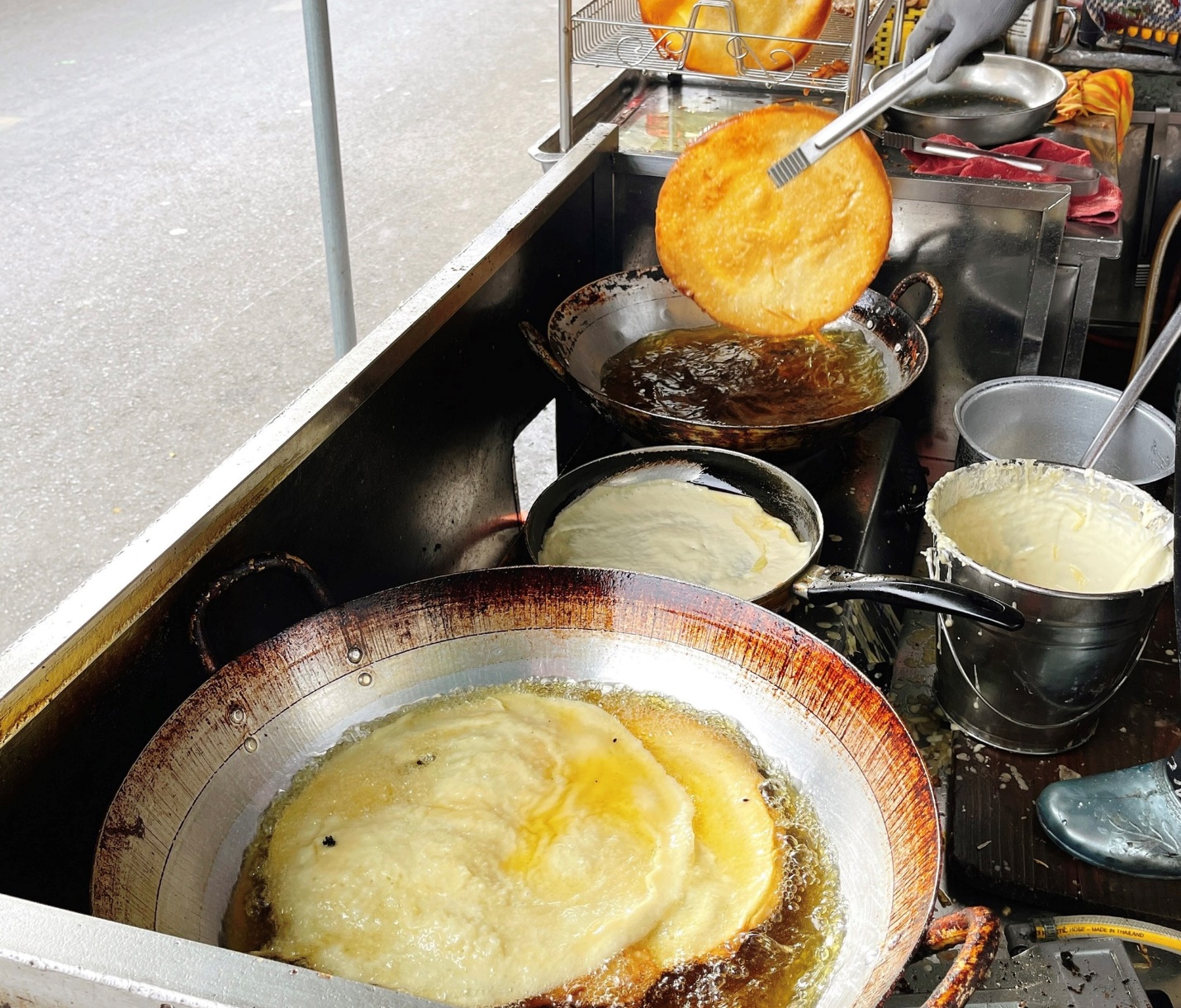 Các loại đặc sản đất Cảng cho tới đặc sản vùng miền đều đầy đủ