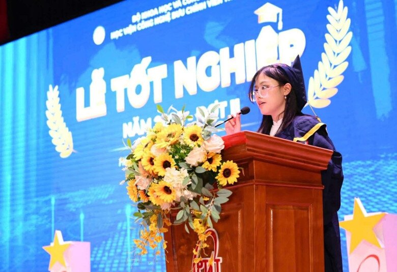 Danh hiệu thủ khoa tiếp thêm sức mạnh để Quỳnh Anh vững bước trong tương lai