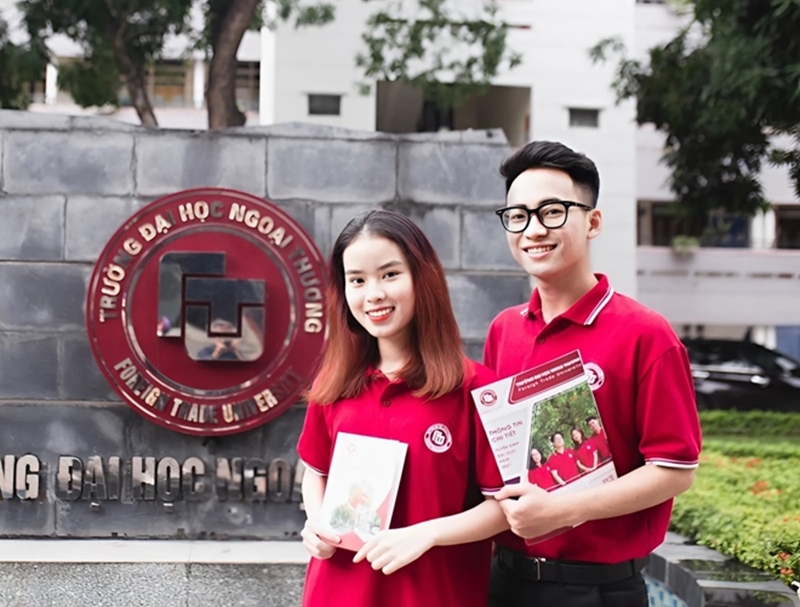 Đại học Ngoại thương là ngôi trường mơ ước của nhiều bạn trẻ