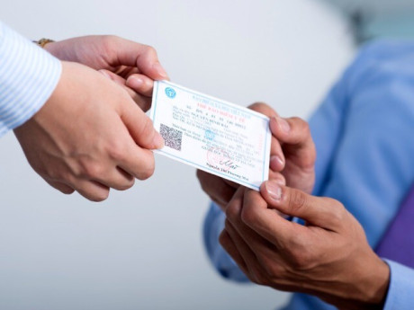 Từ 2026, hai đối tượng nào được tăng mức hưởng khám chữa bệnh BHYT lên 100%?