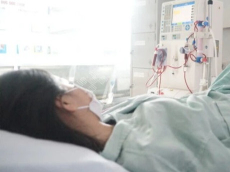 Cô gái 22 tuổi sốc khi biết mình suy thận, thừa nhận 3 sai lầm nhiều người Việt mắc phải