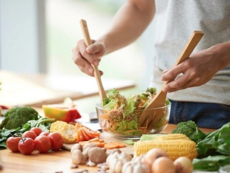 7 loại rau người bệnh suy thận nên hạn chế, nhiều người Việt vẫn ăn mỗi ngày