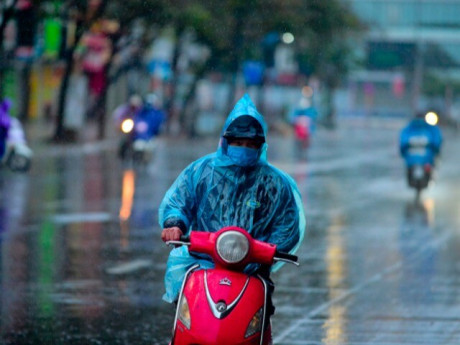 Nồm ẩm sắp quay lại khi không khí lạnh suy yếu, hôm nào Hà Nội có thể mưa?