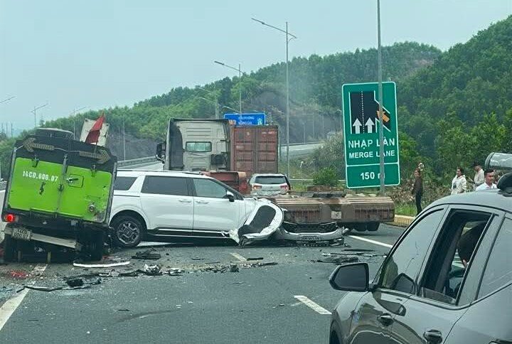 Hiện trường vụ tai nạn.