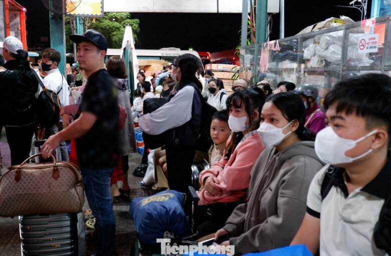 img src/upload/1-2026/images/2026-02-13/1770946262-tp-ben-xe-mien-tay-2-width1390height782.jpg width660 /