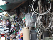 Lifestyle - Khu chợ ở miền Tây hơn 30 năm bán một loại hàng, đàn ông ra vào tấp nập