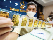 Tin tức - Giá vàng hôm nay mới nhất (12/3) giảm sâu: Cửa hàng vắng vẻ, người mua 4 chỉ trở lên vẫn bị "nợ vàng"