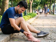 Sức khỏe - Bài tập 5 phút giúp tăng cường sức mạnh cho bàn chân