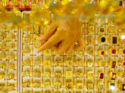 Tin tức - Giá vàng hôm nay 19/3: Giá vàng trong nước và thế giới đồng loạt giảm mạnh