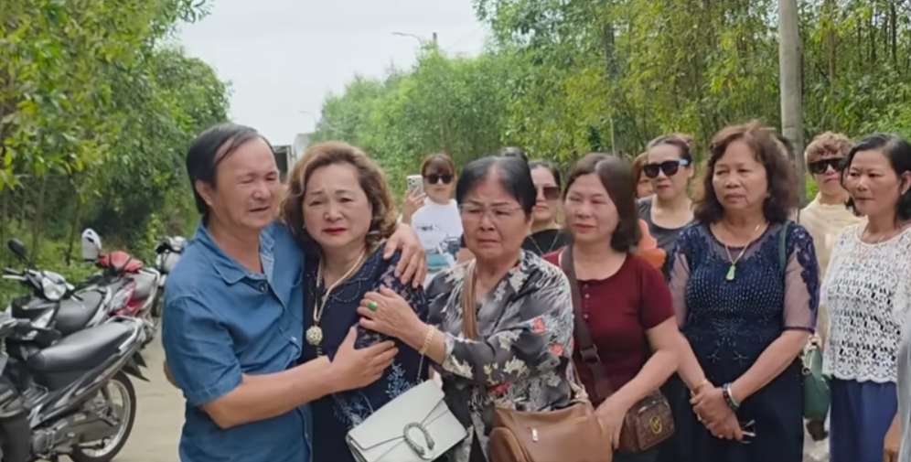 Cô Liên đã trở về bên gia đình ruột thịt