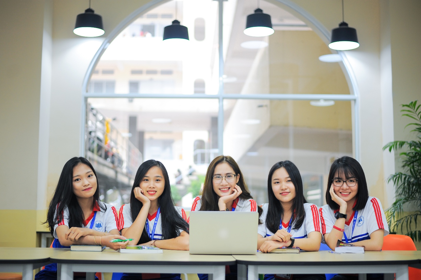 Đại học Kinh tế TP HCM có thế mạnh về kinh tế, quản lý, kinh doanh quốc tế