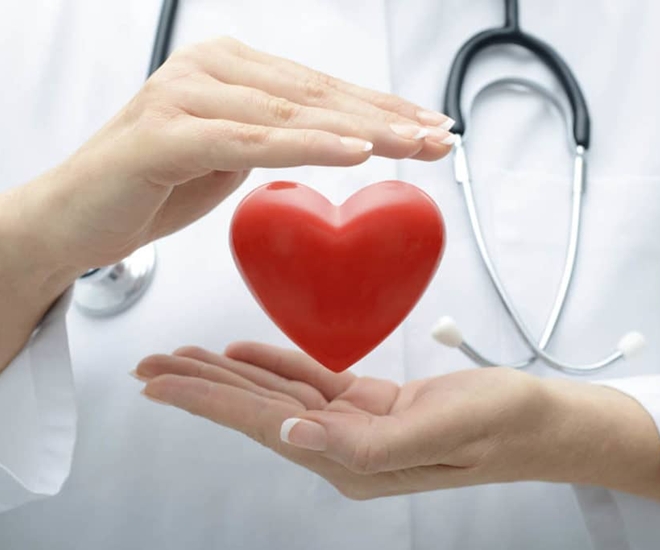 Bác sĩ là nghề trụ vững trên thị trường dù AI có phát triển tới đâu