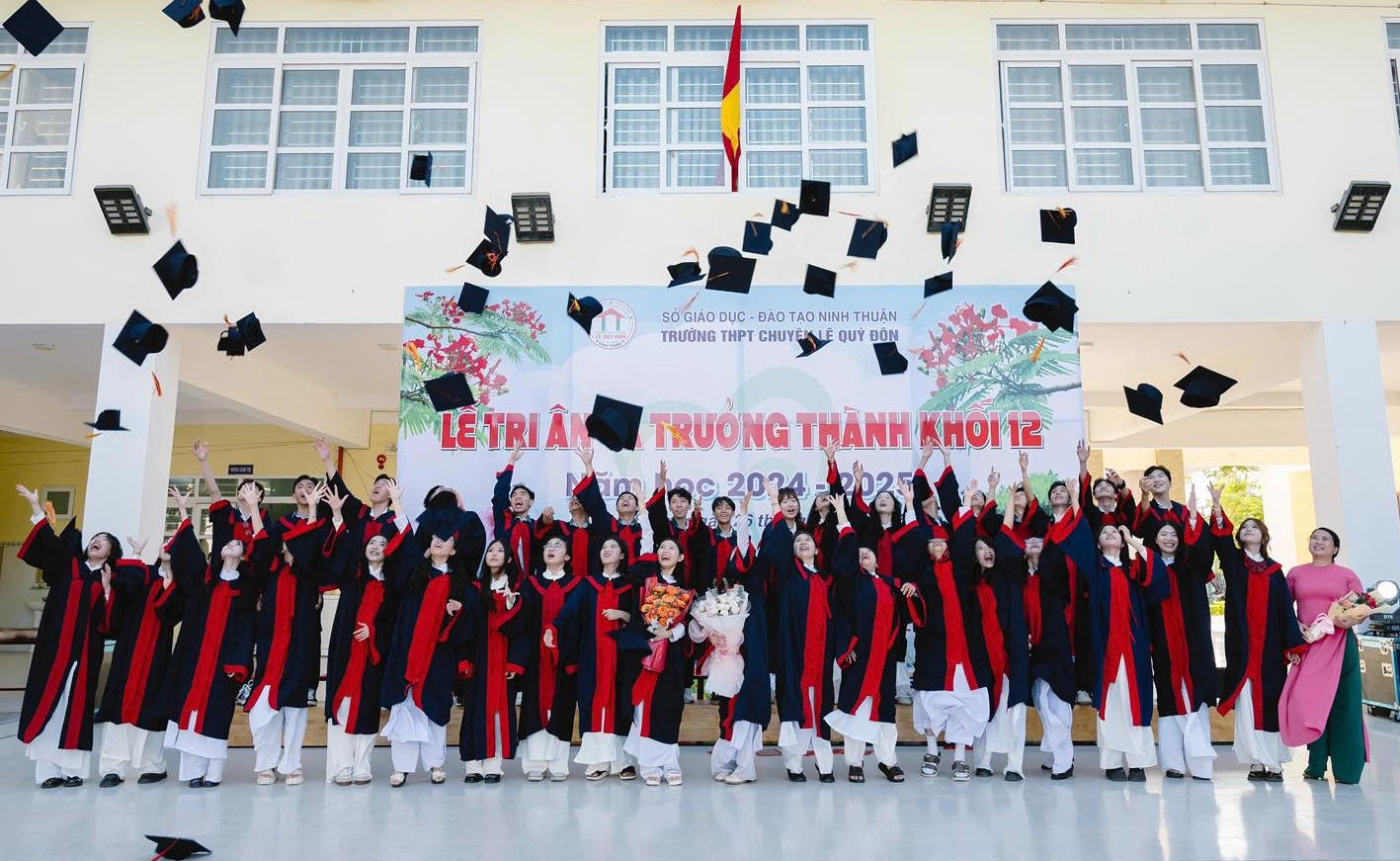 Ngôi trường đào tạo nhiều thế hệ nhân tài cho đất nước