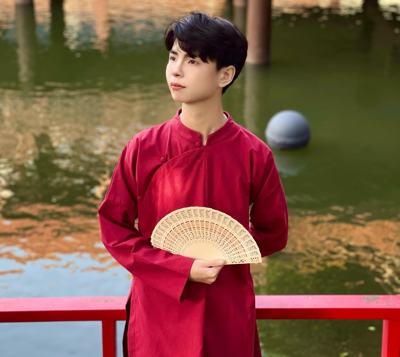 Huy Thành dành tình yêu đặc biệt cho văn học, nghệ thuật