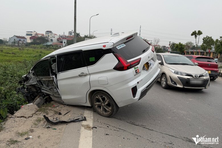 Tin tức 24h: Gió mùa Đông Bắc tràn về, miền Bắc rét đậm, đề phòng xuất hiện băng giá - 4