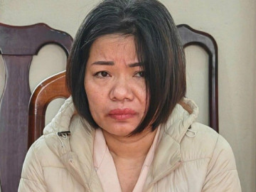 Tin tức - Bắt tạm giam nữ giúp việc bạo hành cụ bà 82 tuổi ở Hà Nội
