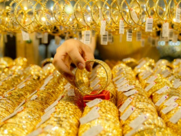 Giá vàng đột ngột tuột đỉnh