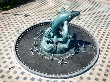 Ngắm tượng cá Ông bằng đồng cao gần 9m, nặng 50 tấn ở Bãi Sau Vũng Tàu