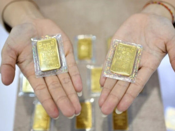 Sáng 6-2, giá vàng miếng SJC giảm thêm 4,2 triệu đồng/lượng
